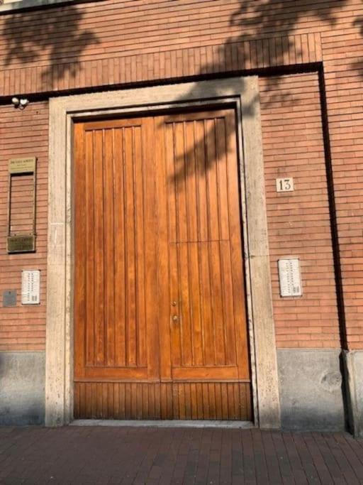 Appartamento Incantevole A Parma Exterior photo