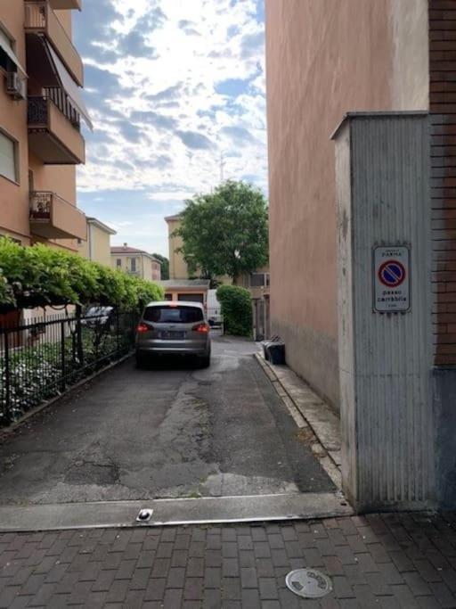 Appartamento Incantevole A Parma Exterior photo